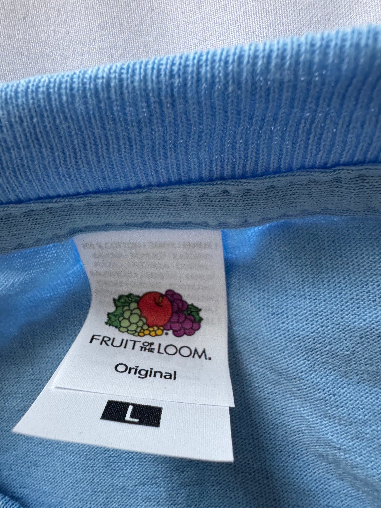 SALE stock clearance Unisex Sky Blue t-shirt with classic Circus Disc Design TT